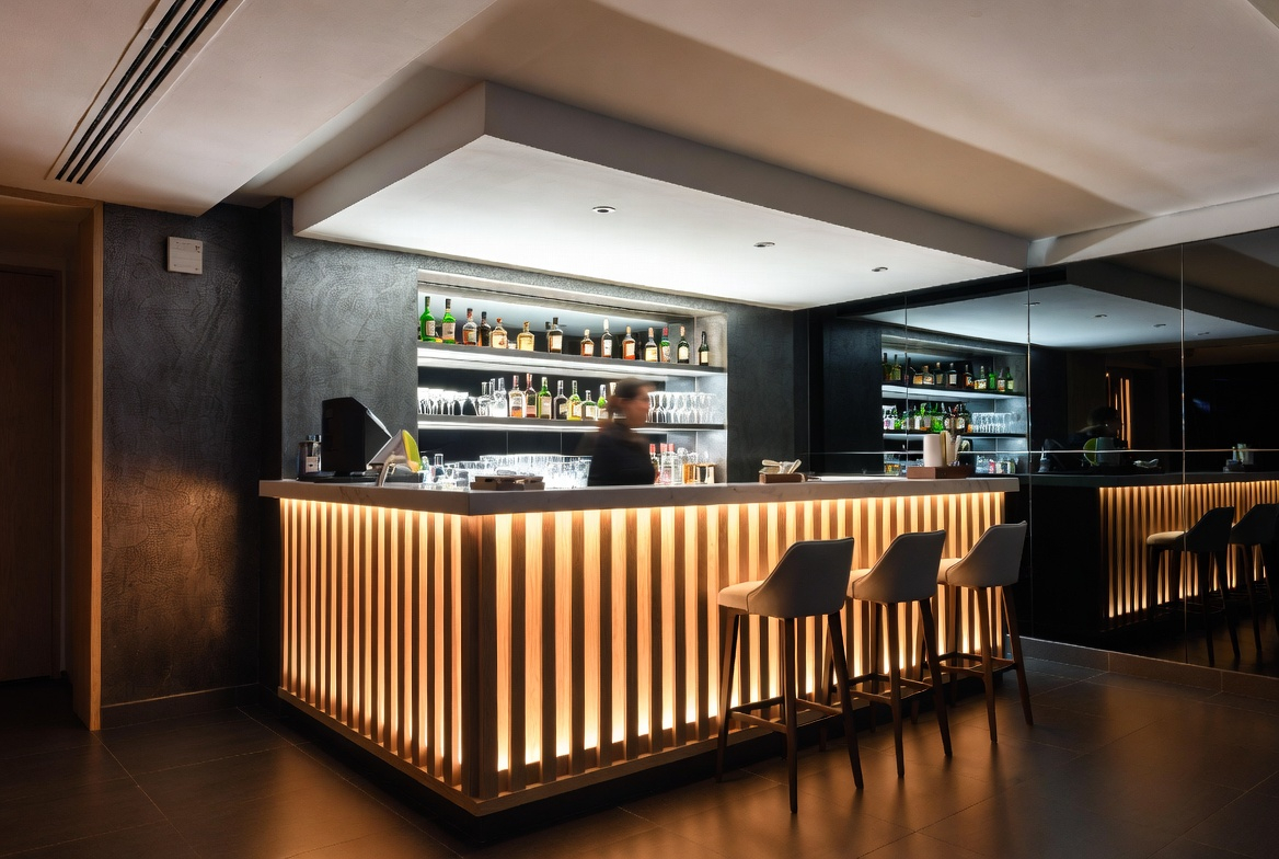 Moderne Bar